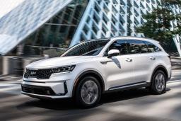 2022 Kia Sorento Plug-in Hybrid Driving in White